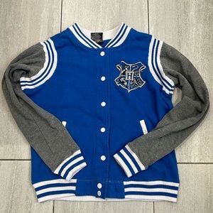 Harry Potter Ravenclaw Boys size M Sweater